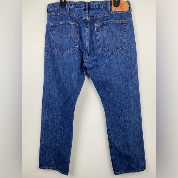Levi’s 501 size 40x30 Men’s Blue Denim Button Fly Straight Leg Jeans - Picture 5 of 8